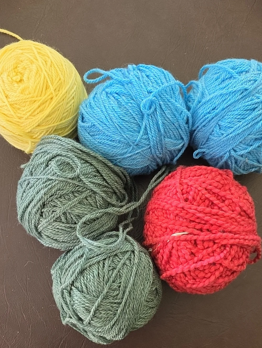 Multi-Color Yarn Bundle — Yellow, Blue, Green, Red